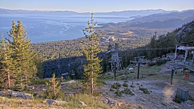 Webcam Heavenly: Top of tram