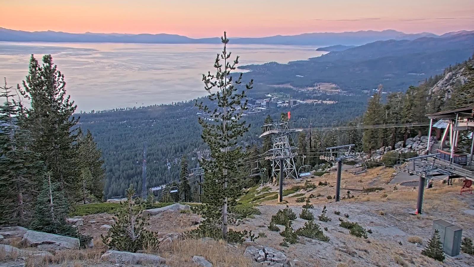 Webcam Heavenly: Top of tram