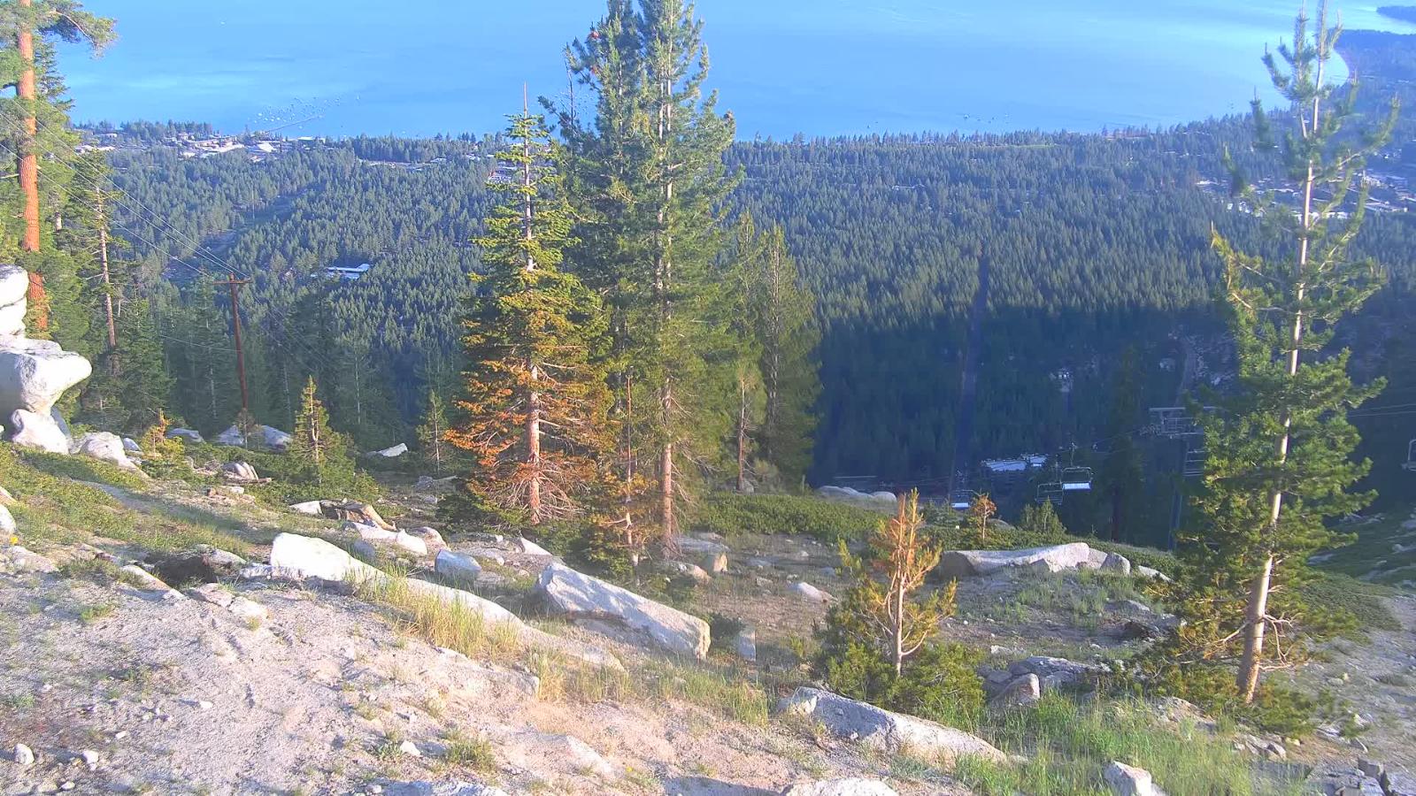 Webcam Heavenly: Top of tram