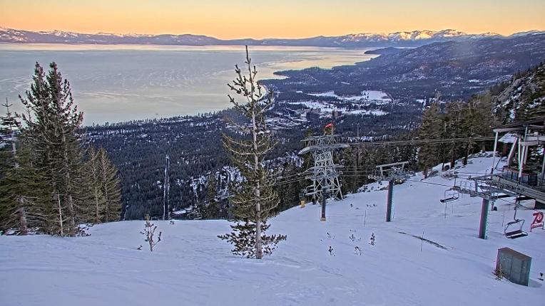 Webcam Heavenly: Top of tram