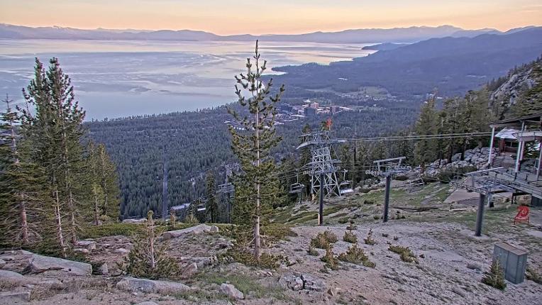 Webcam Heavenly: Top of tram