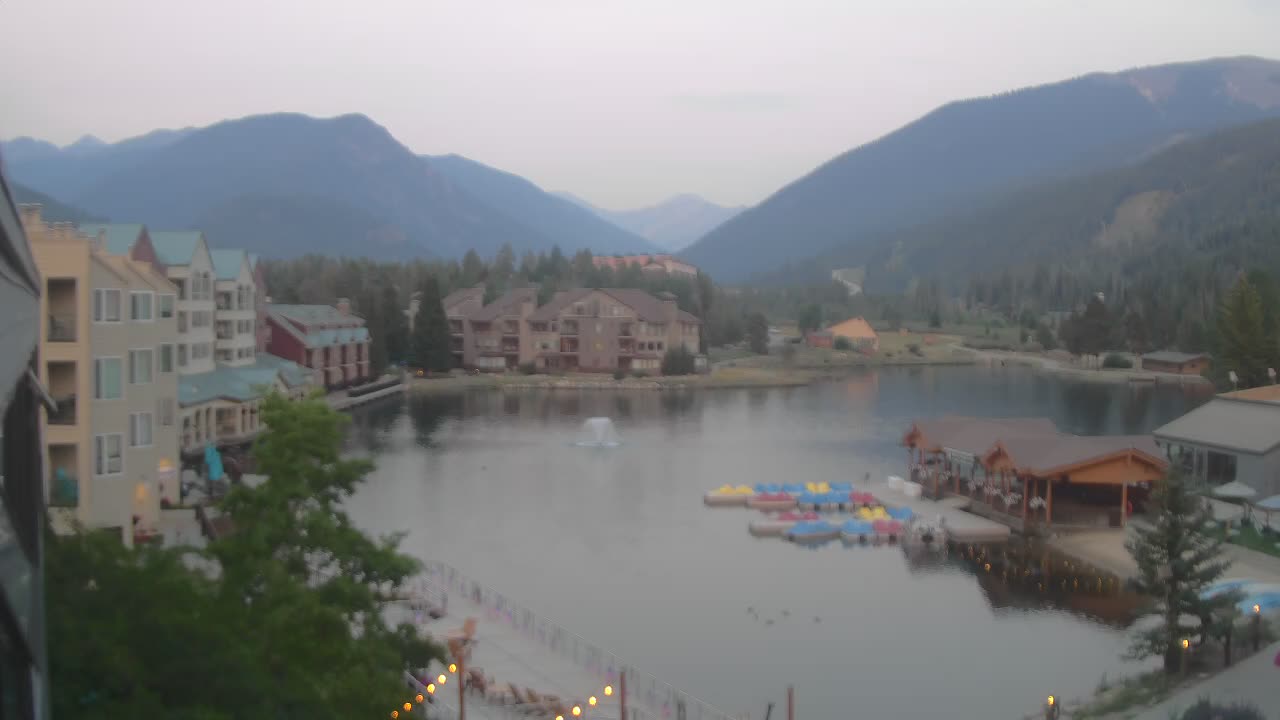 Webcam Keystone: Lakeside village
