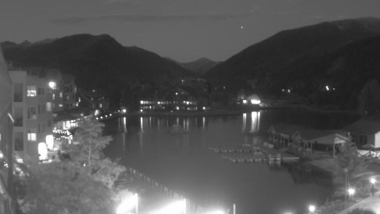 Webcam Keystone: Lakeside village