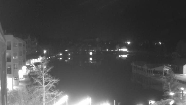 Webcam Keystone: Lakeside village