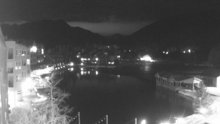 Webcam Keystone: Lakeside village