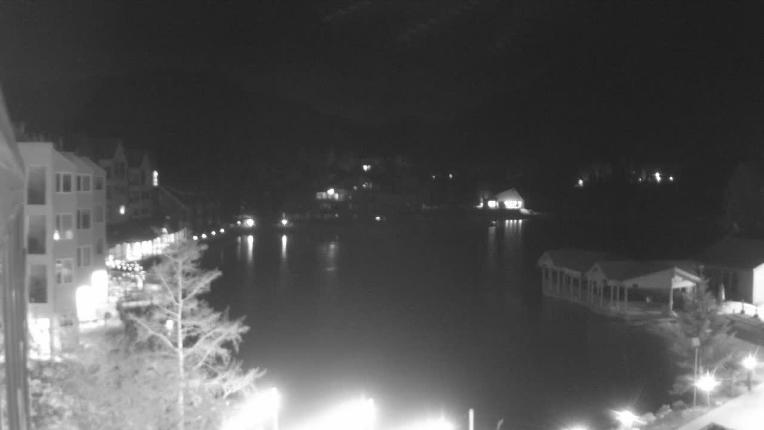 Webcam Keystone: Lakeside village