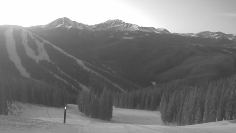 Webcam Keystone: North peak view