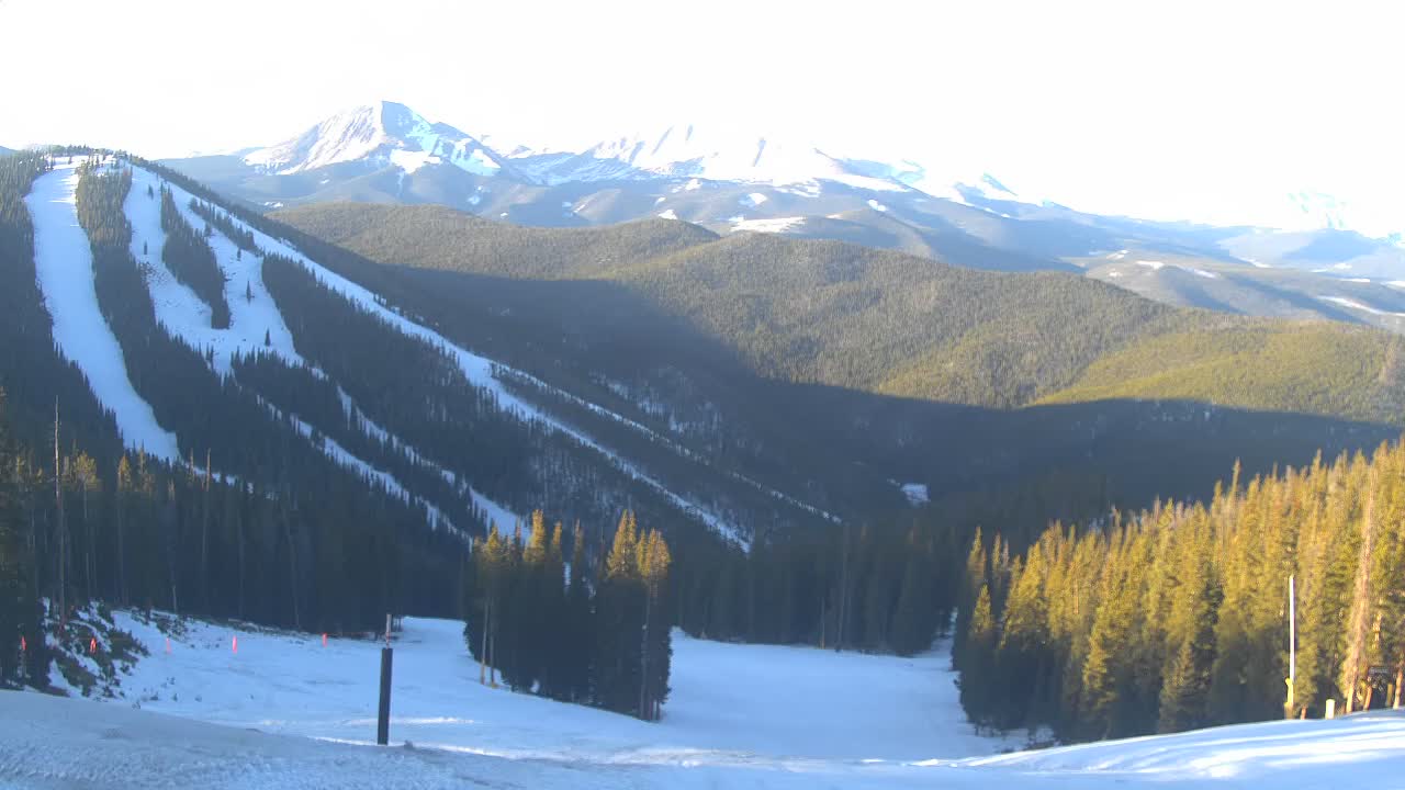 Webcam Keystone: North peak view