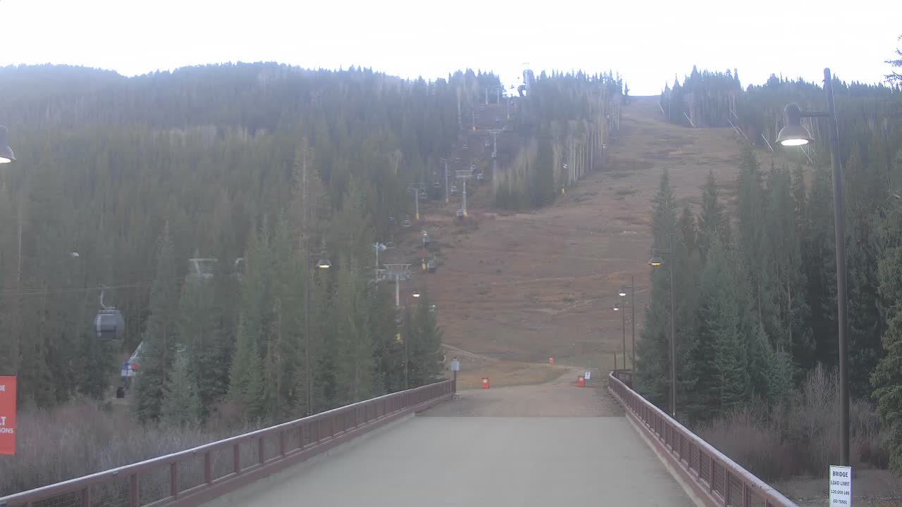 Webcam Keystone: River run