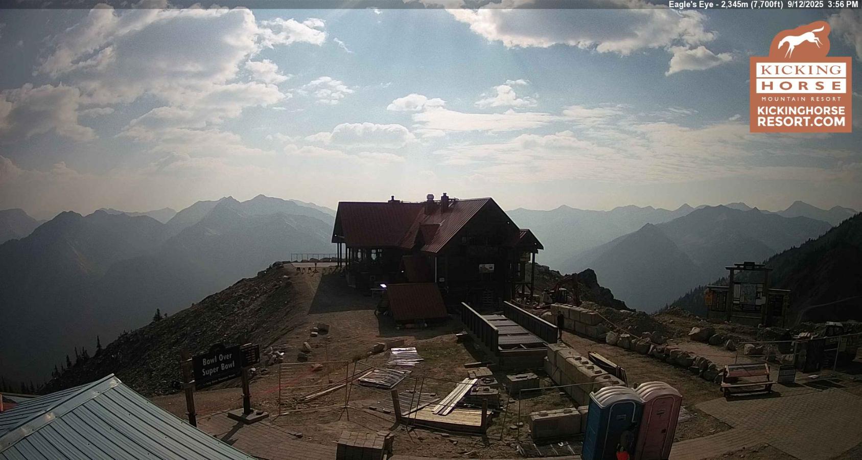 Webcam Kicking Horse: Eagles Eye Restaurant