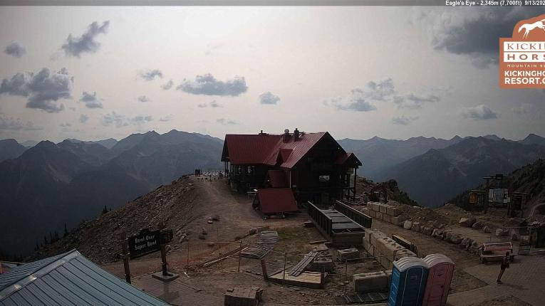 Webcam Kicking Horse: Eagles Eye Restaurant