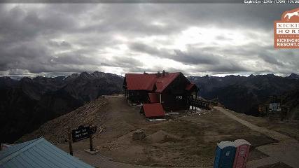 Kicking Horse: Eagles Eye Restaurant (kickinghorseresort.com)