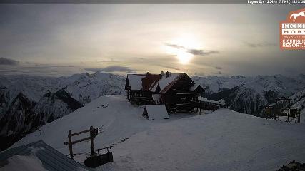 Kicking Horse: Eagles Eye Restaurant (kickinghorseresort.com)
