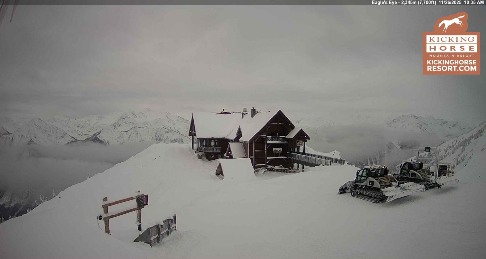 Webcam Kicking Horse: Eagles Eye Restaurant
