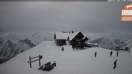 Kicking Horse: Eagles Eye Restaurant (kickinghorseresort.com)