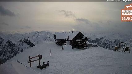 Kicking Horse: Eagles Eye Restaurant (kickinghorseresort.com)