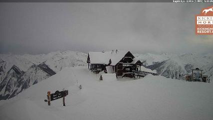 Kicking Horse: Eagles Eye Restaurant (kickinghorseresort.com)