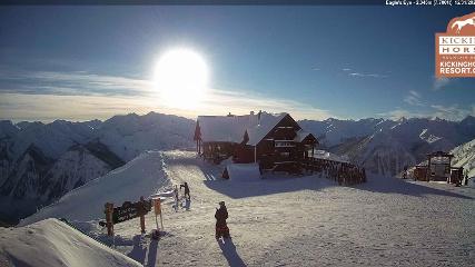 Kicking Horse: Eagles Eye Restaurant (kickinghorseresort.com)