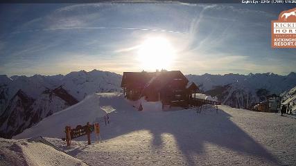 Kicking Horse: Eagles Eye Restaurant (kickinghorseresort.com)