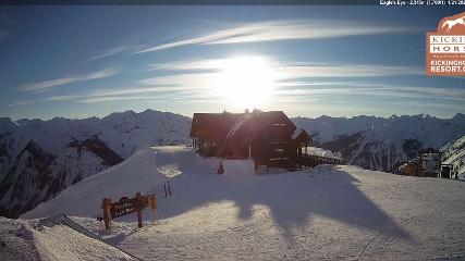 Kicking Horse: Eagles Eye Restaurant (kickinghorseresort.com)