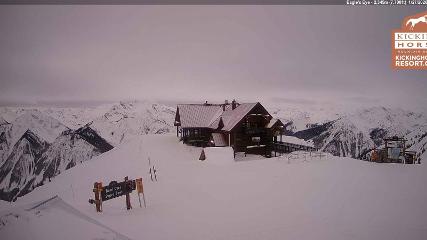 Kicking Horse: Eagles Eye Restaurant (kickinghorseresort.com)