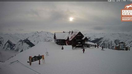Kicking Horse: Eagles Eye Restaurant (kickinghorseresort.com)