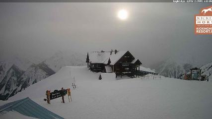 Kicking Horse: Eagles Eye Restaurant (kickinghorseresort.com)