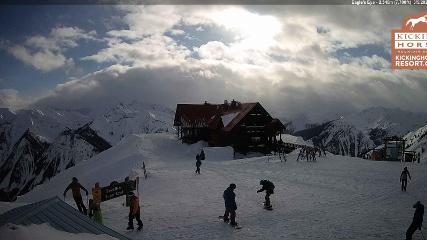 Kicking Horse: Eagles Eye Restaurant (kickinghorseresort.com)