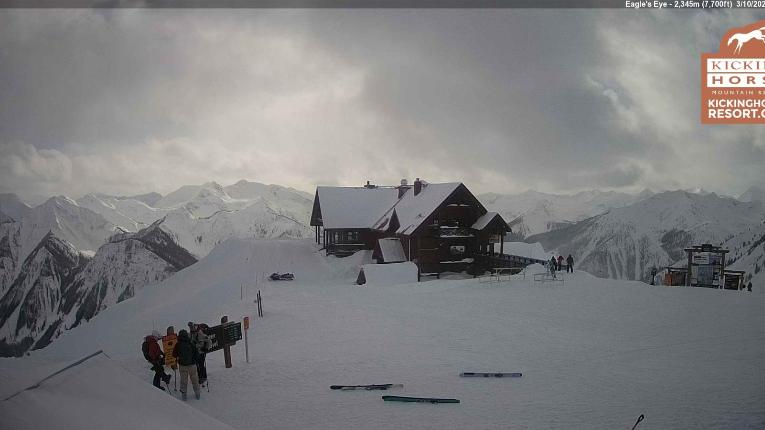 Webcam Kicking Horse: Eagles Eye Restaurant