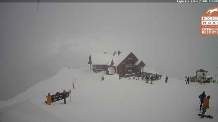 Kicking Horse: Eagles Eye Restaurant (kickinghorseresort.com)