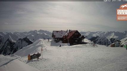 Kicking Horse: Eagles Eye Restaurant (kickinghorseresort.com)