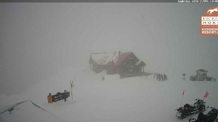 Kicking Horse: Eagles Eye Restaurant (kickinghorseresort.com)