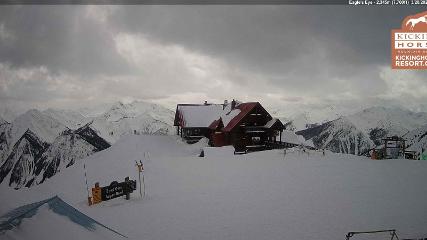 Kicking Horse: Eagles Eye Restaurant (kickinghorseresort.com)