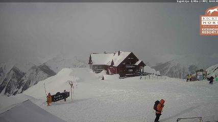 Kicking Horse: Eagles Eye Restaurant (kickinghorseresort.com)