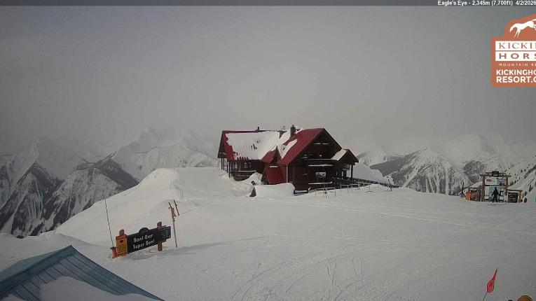 Webcam Kicking Horse: Eagles Eye Restaurant