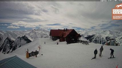 Kicking Horse: Eagles Eye Restaurant (kickinghorseresort.com)