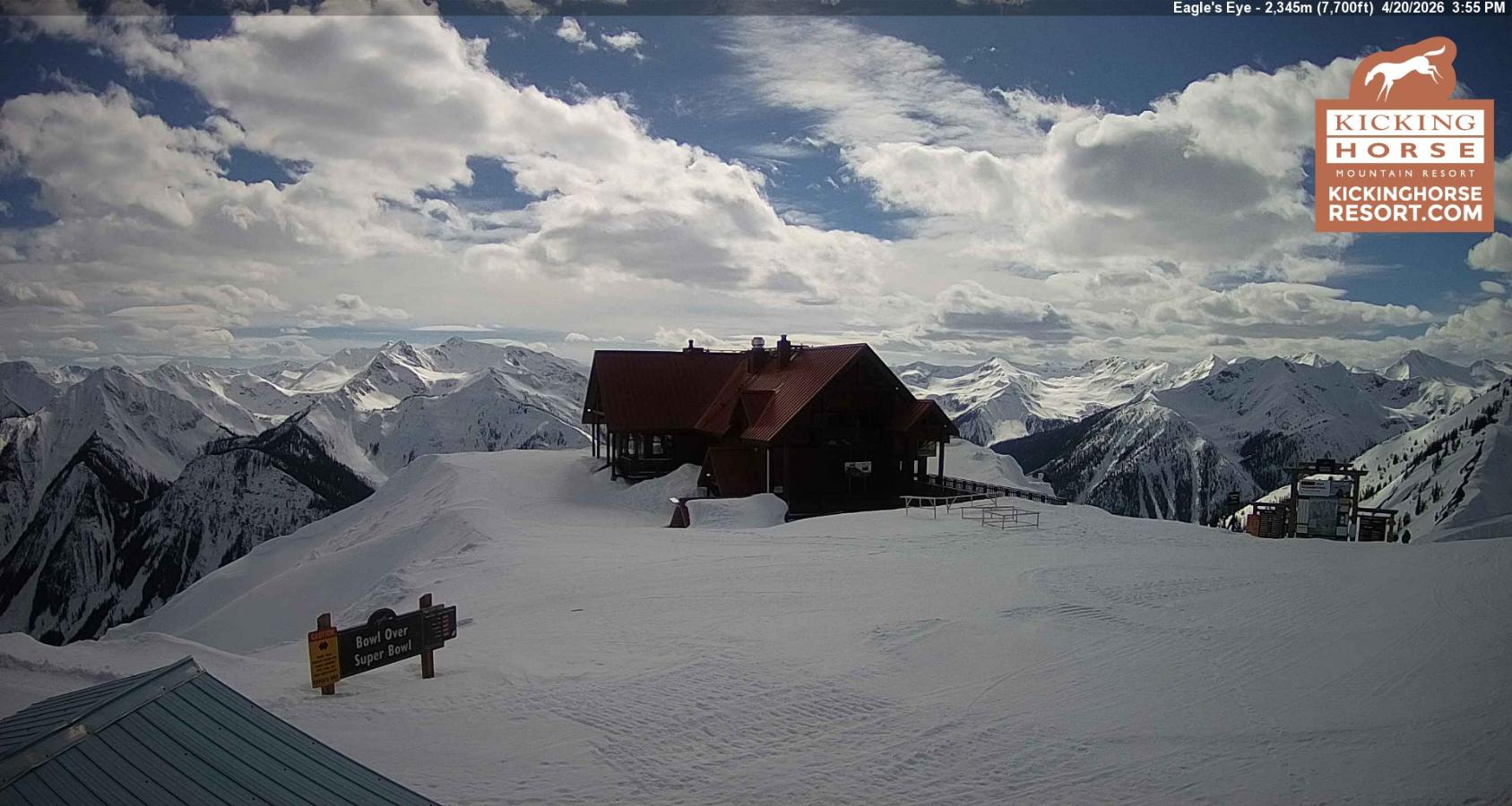 Webcam Kicking Horse: Eagles Eye Restaurant