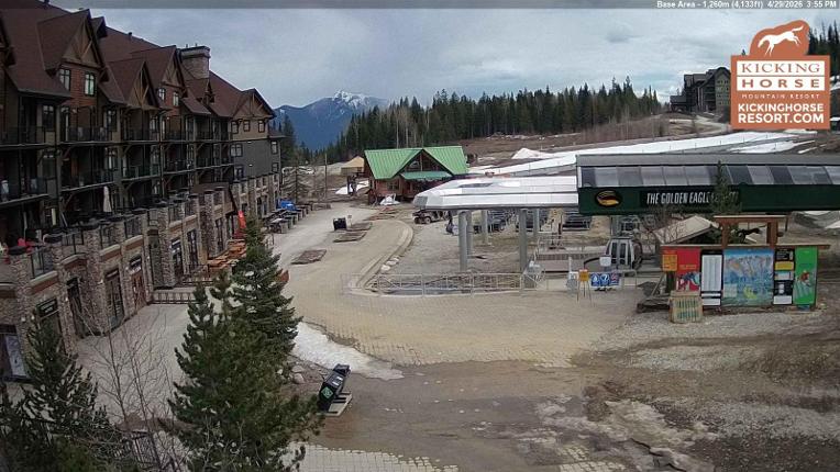 Webcam Kicking Horse: Gondola Base