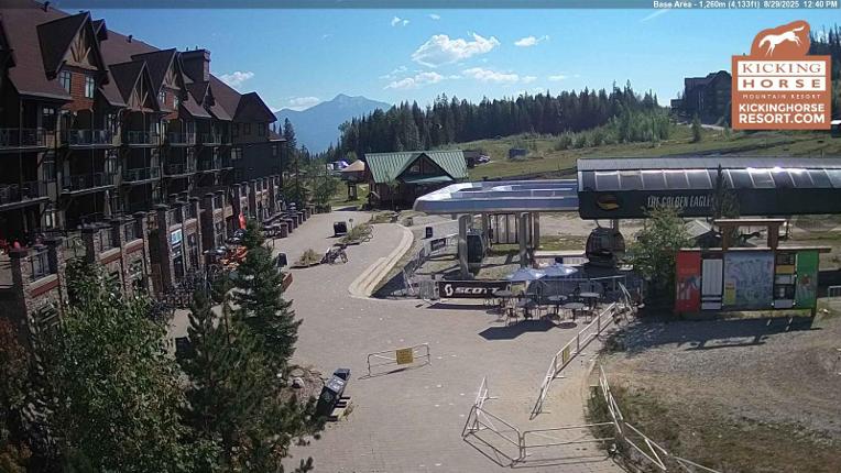 Webcam Kicking Horse: Gondola Base