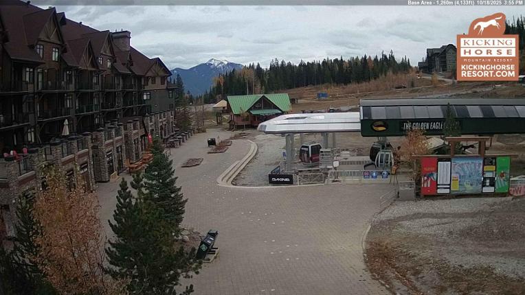 Webcam Kicking Horse: Gondola Base