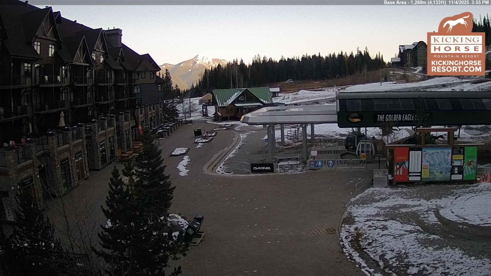 Webcam Kicking Horse: Gondola Base
