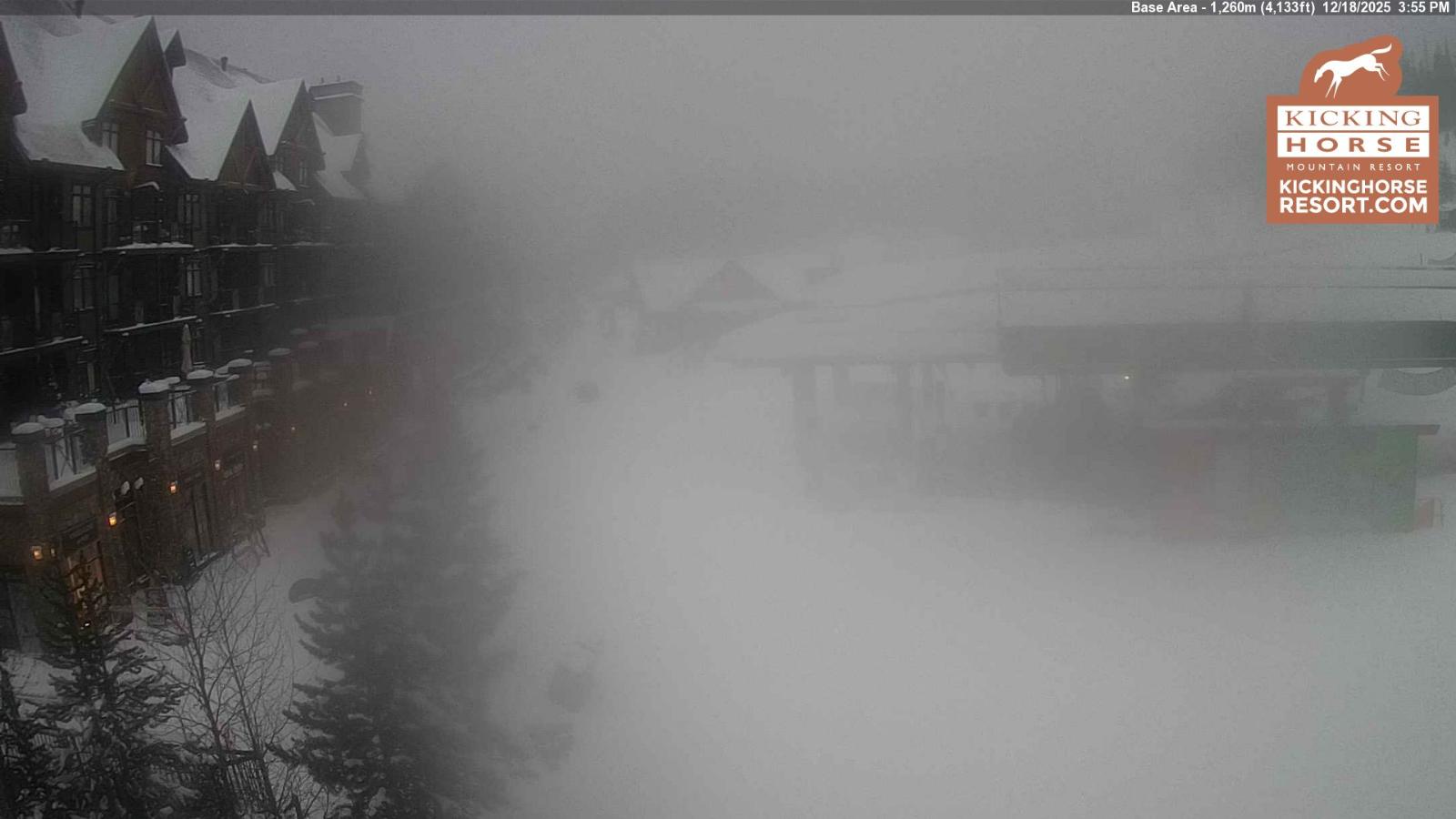 Webcam Kicking Horse: Gondola Base