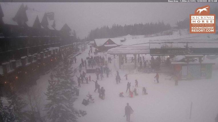 Webcam Kicking Horse: Gondola Base
