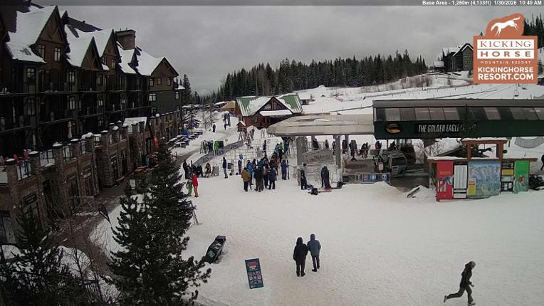 Webcam Kicking Horse: Gondola Base