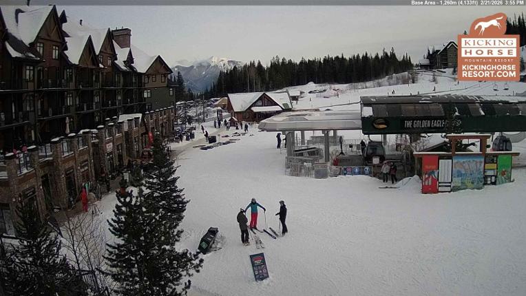 Webcam Kicking Horse: Gondola Base