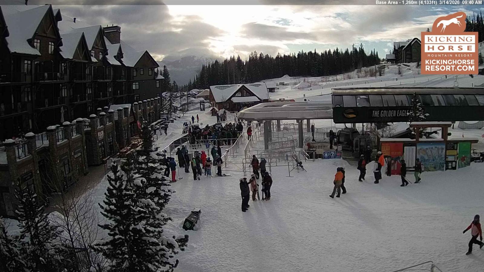 Webcam Kicking Horse: Gondola Base