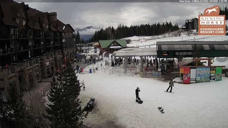 Webcam Kicking Horse: Gondola Base