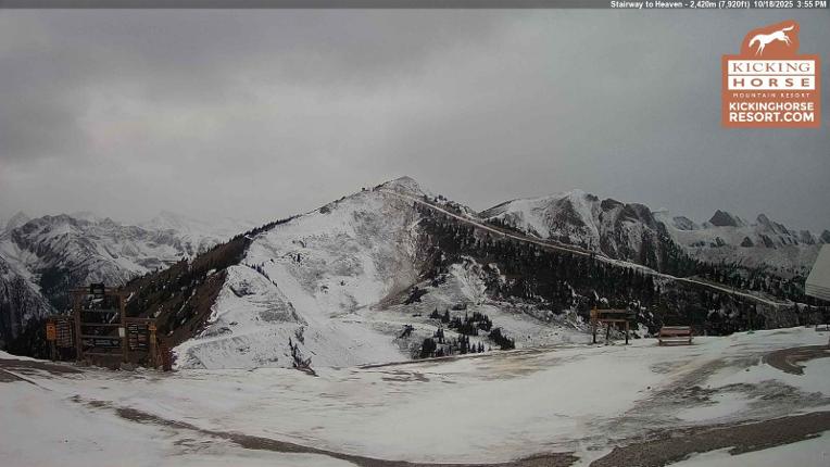 Webcam Kicking Horse: Stairway
