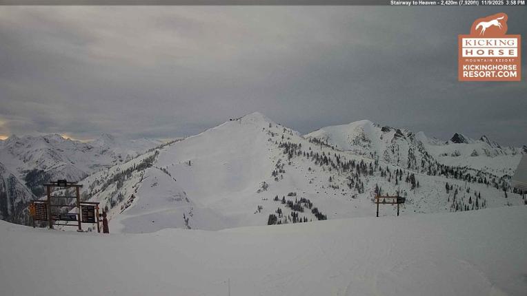 Webcam Kicking Horse: Stairway