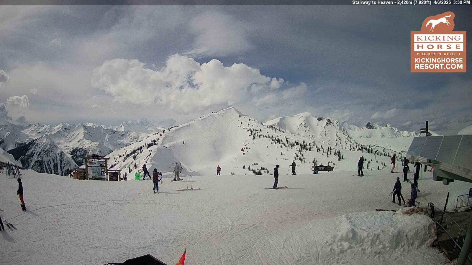 Webcam Kicking Horse: Stairway